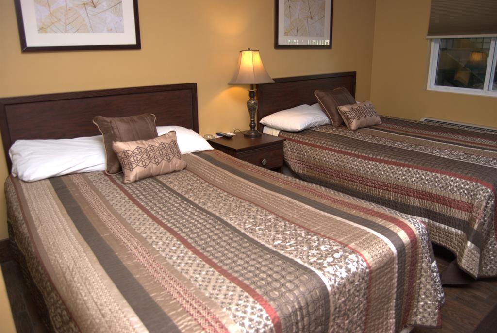 Commodore Resort Пут-ин-Бей Екстериор снимка